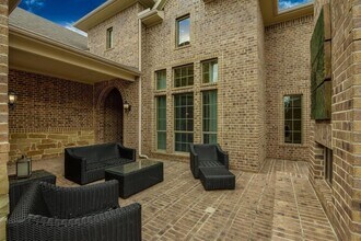 5218 Alden Springs Blvd in Sugar Land, TX - Building Photo - Building Photo
