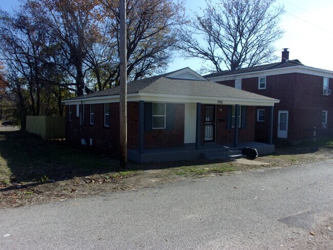 966 Tennessee St in Memphis, TN - Building Photo - Building Photo