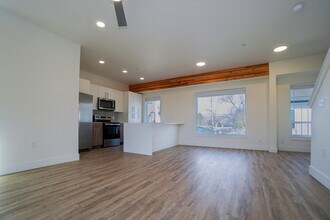 4629 N Iota Ln in Garden City, ID - Building Photo - Building Photo