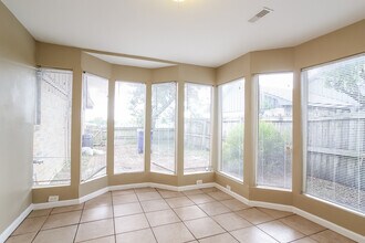 2826 17th Ave N in Texas City, TX - Building Photo - Building Photo