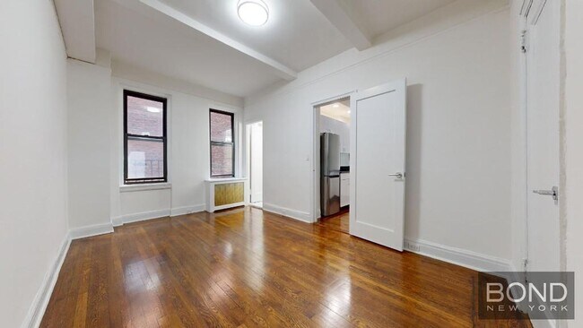 140 E 46th St in New York, NY - Building Photo - Building Photo