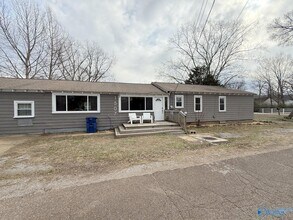 1507 McCullough Ave NE in Huntsville, AL - Building Photo - Building Photo