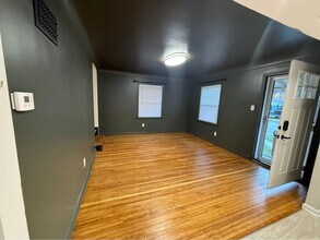 28924 Rosebriar St in St. Clair Shores, MI - Building Photo - Building Photo