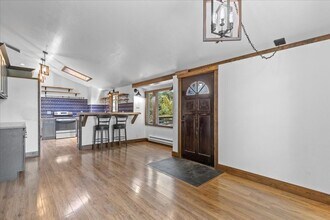15045 Pinion Dr in Reno, NV - Building Photo - Building Photo