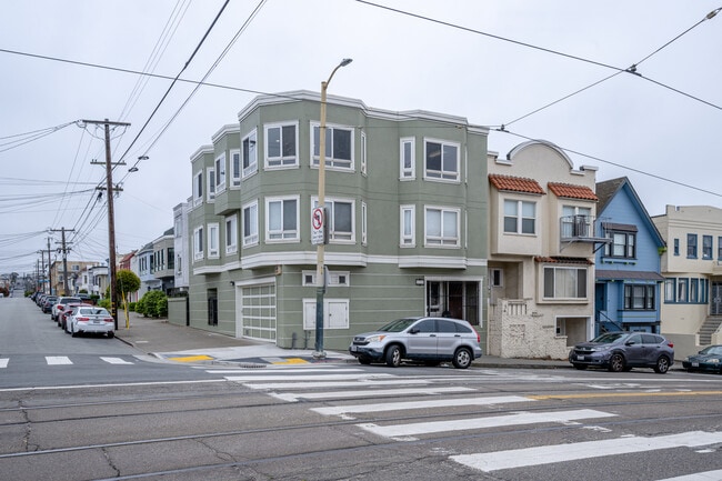 1701 Judah St, Unit #A