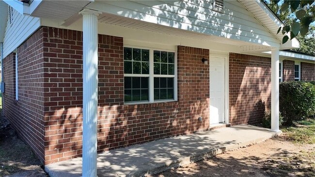 108 Gatewood Dr in Albany, GA - Building Photo - Building Photo