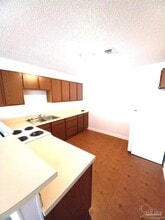 419 N Wentworth St in Pensacola, FL - Building Photo - Building Photo