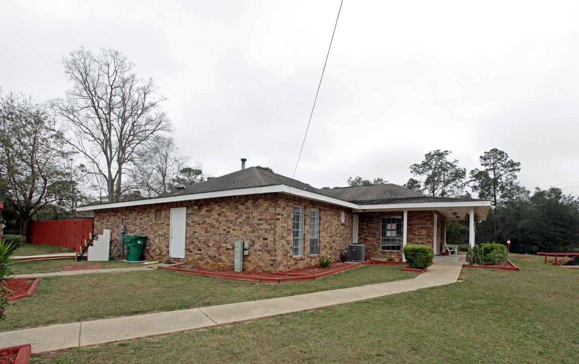 7333 Pine Forest Rd in Pensacola, FL - Building Photo