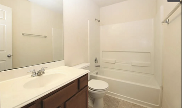 21735 Mossy Field Ln in Spring, TX - Foto de edificio - Building Photo