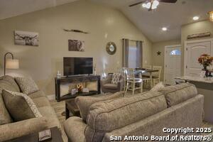 222 Lighthouse in Canyon Lake, TX - Building Photo - Building Photo