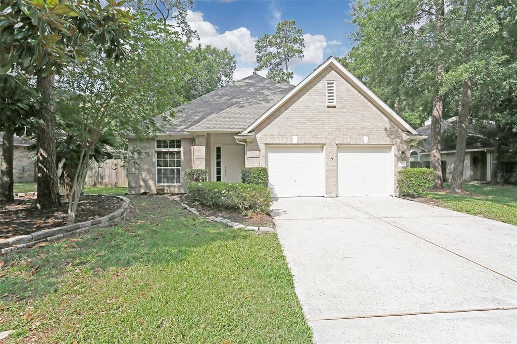 75 Drifting Shadows Cir in Conroe, TX - Building Photo