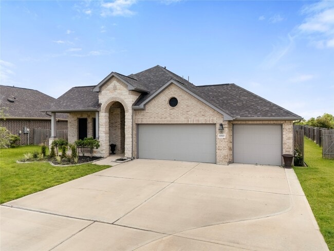 property at 11927 Champion's Frst Dr