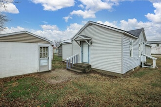 710 George St, Unit B in Owensboro, KY - Building Photo - Building Photo