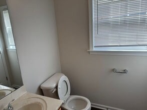 513 S Central Ave in Landis, NC - Building Photo - Building Photo