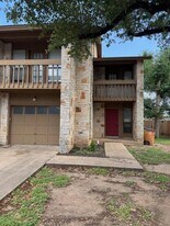 8333 Fathom Cir in Austin, TX - Building Photo