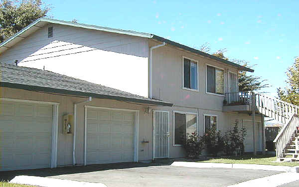 302 Canvasback Dr in Suisun City, CA - Foto de edificio - Building Photo