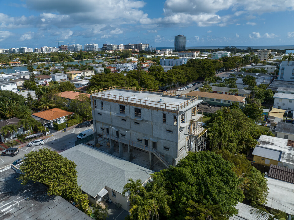 816 84th St in Miami Beach, FL - Foto de edificio