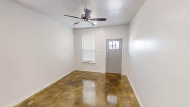 206 Riptide Rd in Temple, TX - Foto de edificio - Building Photo