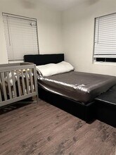 6104 Cresthaven Ct in Hollywood, FL - Building Photo - Building Photo