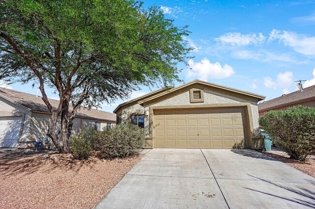4663 S Valley Rd in Tucson, AZ - Building Photo - Building Photo