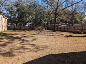 5636 Garrett Ave in North Charleston, SC - Building Photo - Building Photo