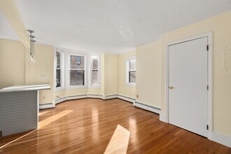 7-9 Thomas Pk in Boston, MA - Building Photo - Building Photo