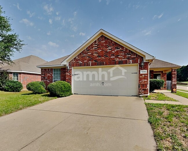property at 7600 Bancroft Cir