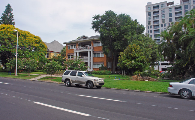 The Colton Apartments