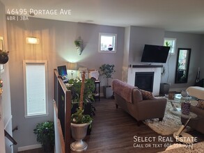 46495 Portage Ave in Chilliwack, BC - Building Photo - Building Photo