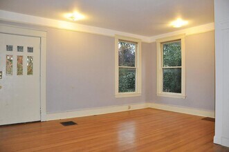 741 18th Ave E in Seattle, WA - Building Photo - Building Photo