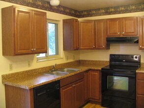 5280 Flintridge Dr in Colorado Springs, CO - Building Photo - Building Photo