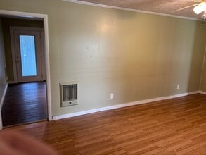 108 Colyers Loop in Jamestown, TN - Building Photo - Building Photo