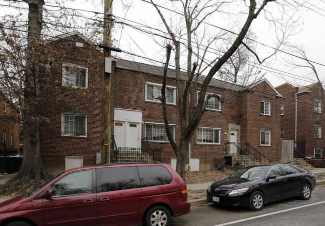 242-246 Malcolm X Ave SE in Washington, DC - Building Photo - Building Photo