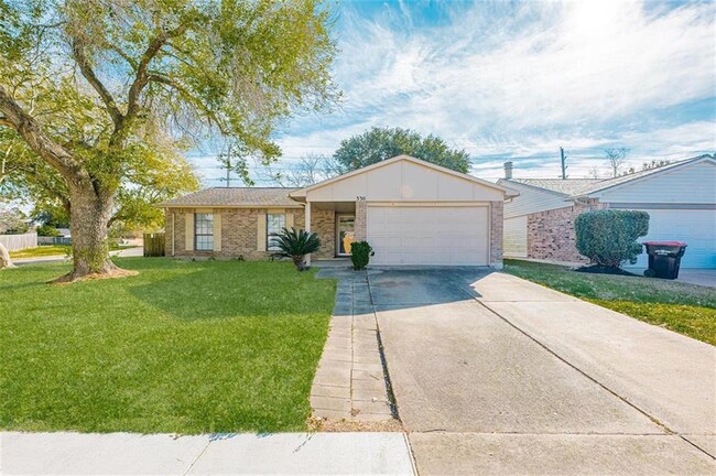 property at 330 Tara Plantation Dr