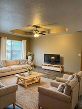 916 SW Sandy Ln in Grain Valley, MO - Building Photo - Building Photo
