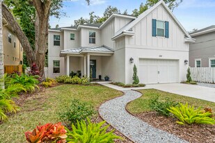 3314 W Villa Rosa St in Tampa, FL - Building Photo