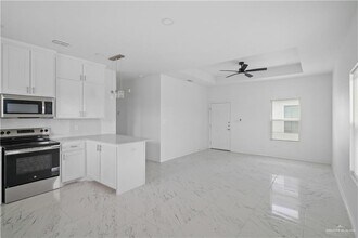 11304 N 25th St, Unit 4 in McAllen, TX - Building Photo - Building Photo