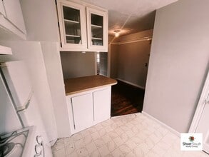 235 Lafayette Ave NE in Grand Rapids, MI - Building Photo - Building Photo