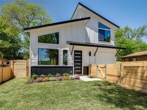 1710 Adina St in Austin, TX - Foto de edificio - Building Photo