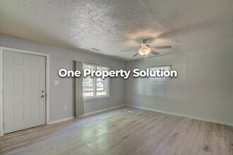 1050 Durbin St in Gary, IN - Building Photo - Building Photo