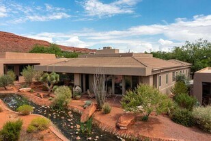 2255 Tuweap Dr in Saint George, UT - Building Photo