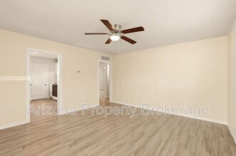 805 E Turney Ave in Phoenix, AZ - Building Photo - Building Photo