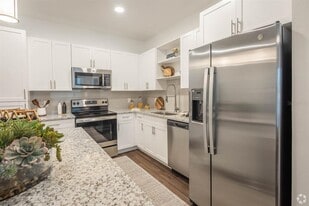 5291 Post Oak Blvd in Wesley Chapel, FL - Building Photo