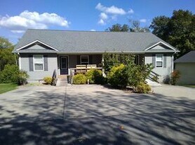 146 Harp Ave in Cookeville, TN - Building Photo