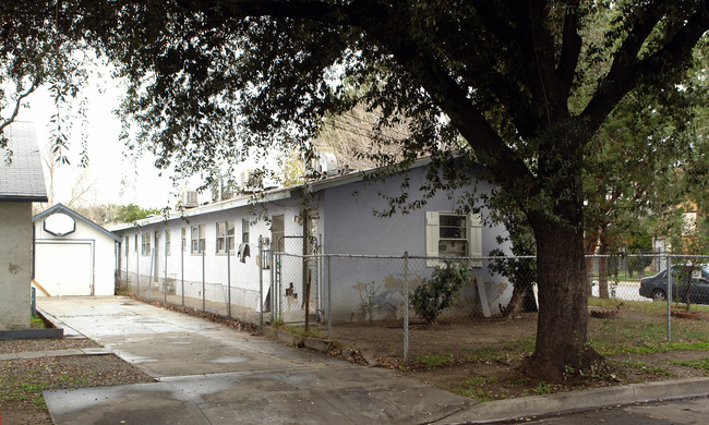 177 E 14th St in San Bernardino, CA - Building Photo - Building Photo