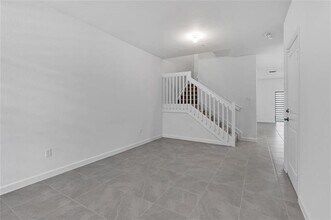 260 SW 159th Way in Pembroke Pines, FL - Building Photo - Building Photo