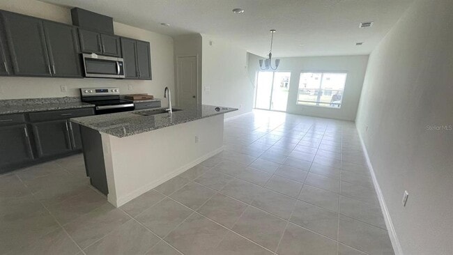 1565 Mirabella Cir in Davenport, FL - Building Photo - Building Photo