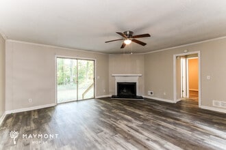 436 Harleston Rd in Irmo, SC - Building Photo - Building Photo