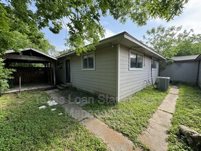 509 Stimpson St in Baytown, TX - Building Photo - Building Photo