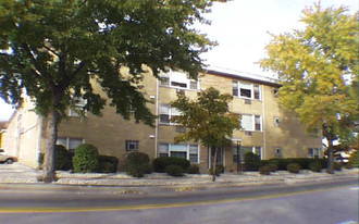 4004 W Howard St Apartments